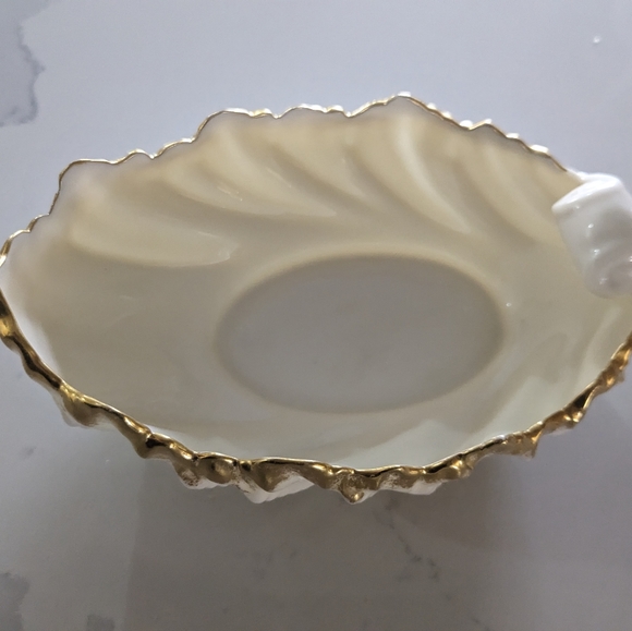 Lenox scallop edge bowl - Picture 3 of 8